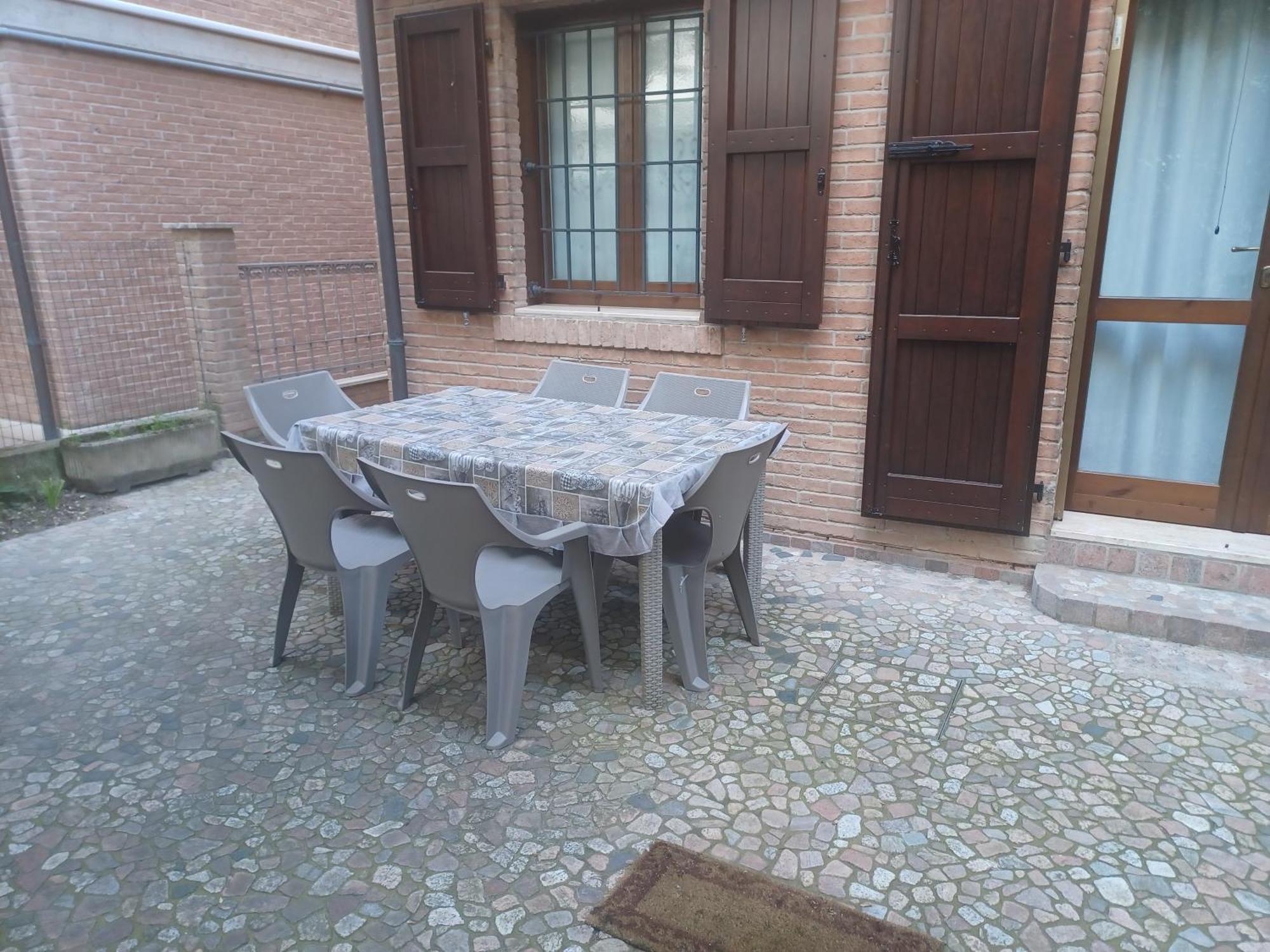 Dam Home Modena Eksteriør bilde